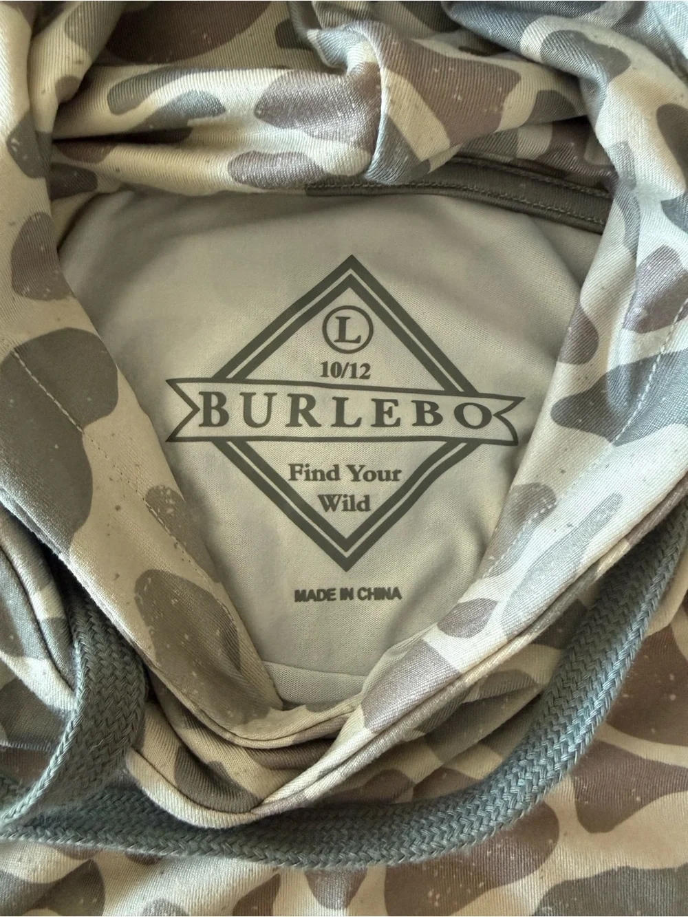 Burlebo Youth Camo Performance Hoodie Size L 10/12